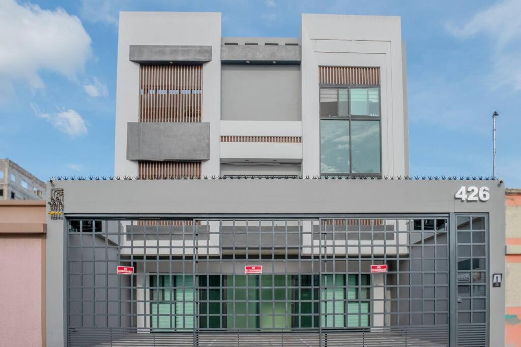 Апартаменты Loft Lujoso Y Moderno Con Cama King En Centrico Historico Дуранго Экстерьер фото